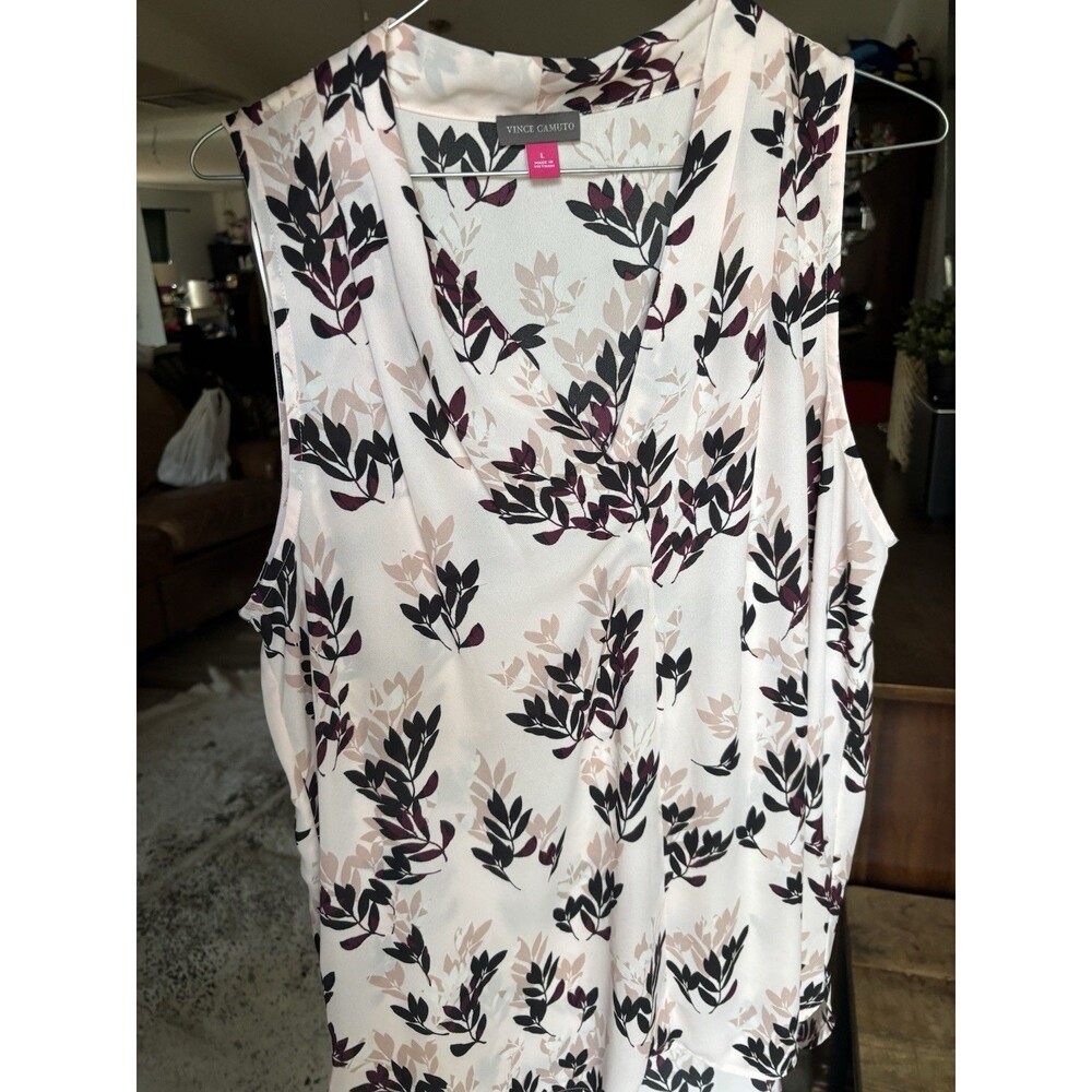 VINCE CAMUTO - Pink Floral Sleeveless V-Neck Silky Polyester Blouse size Large